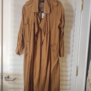 Gorgeous trench dress 😍✨